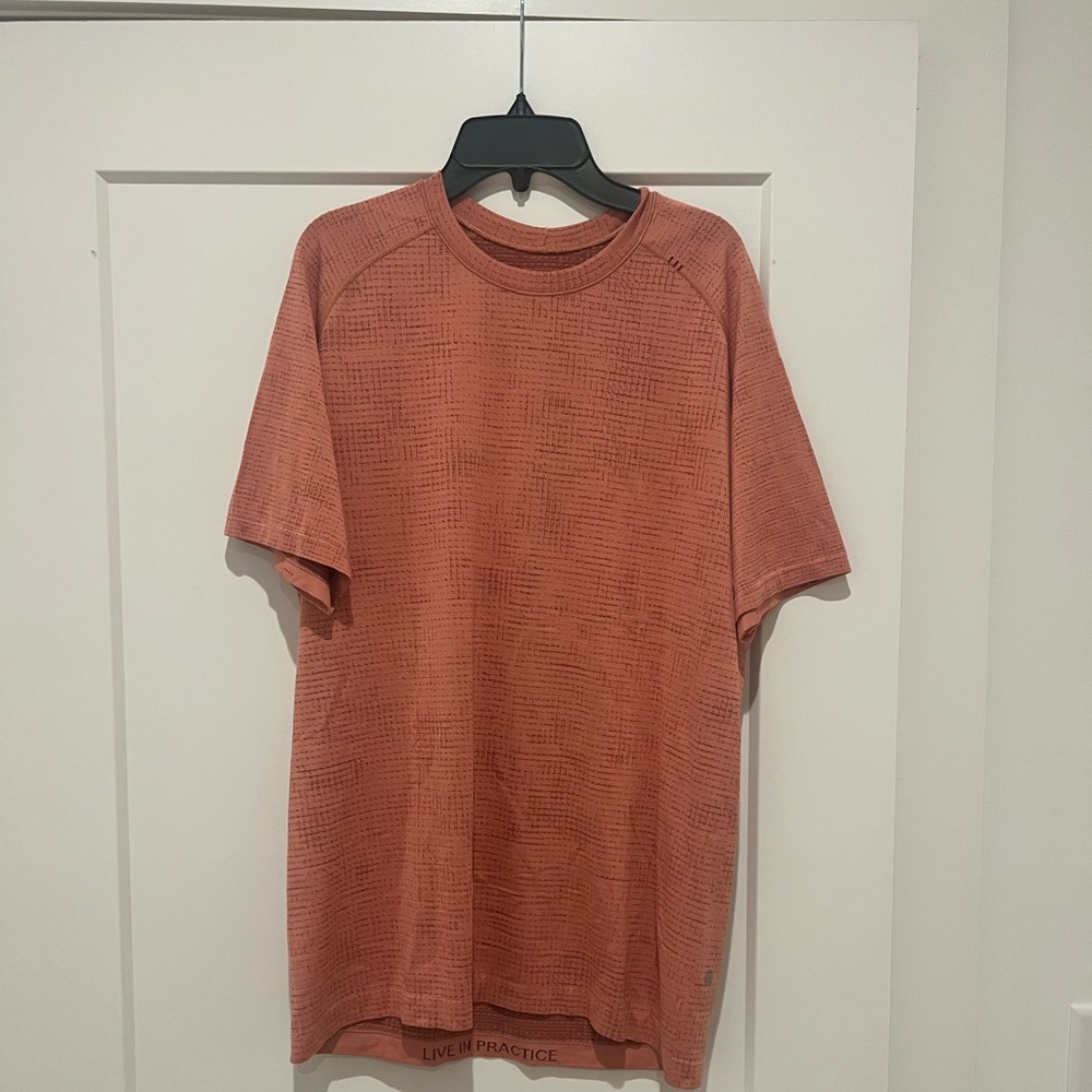 Lululemon Metal Vent Tech Shirt